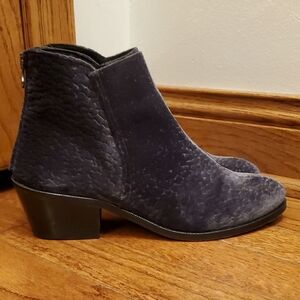Ethem Gray-Black Textured Ankle Boots Anthropologie‎ Low Heel Chic Sz 37 (6.5/7)